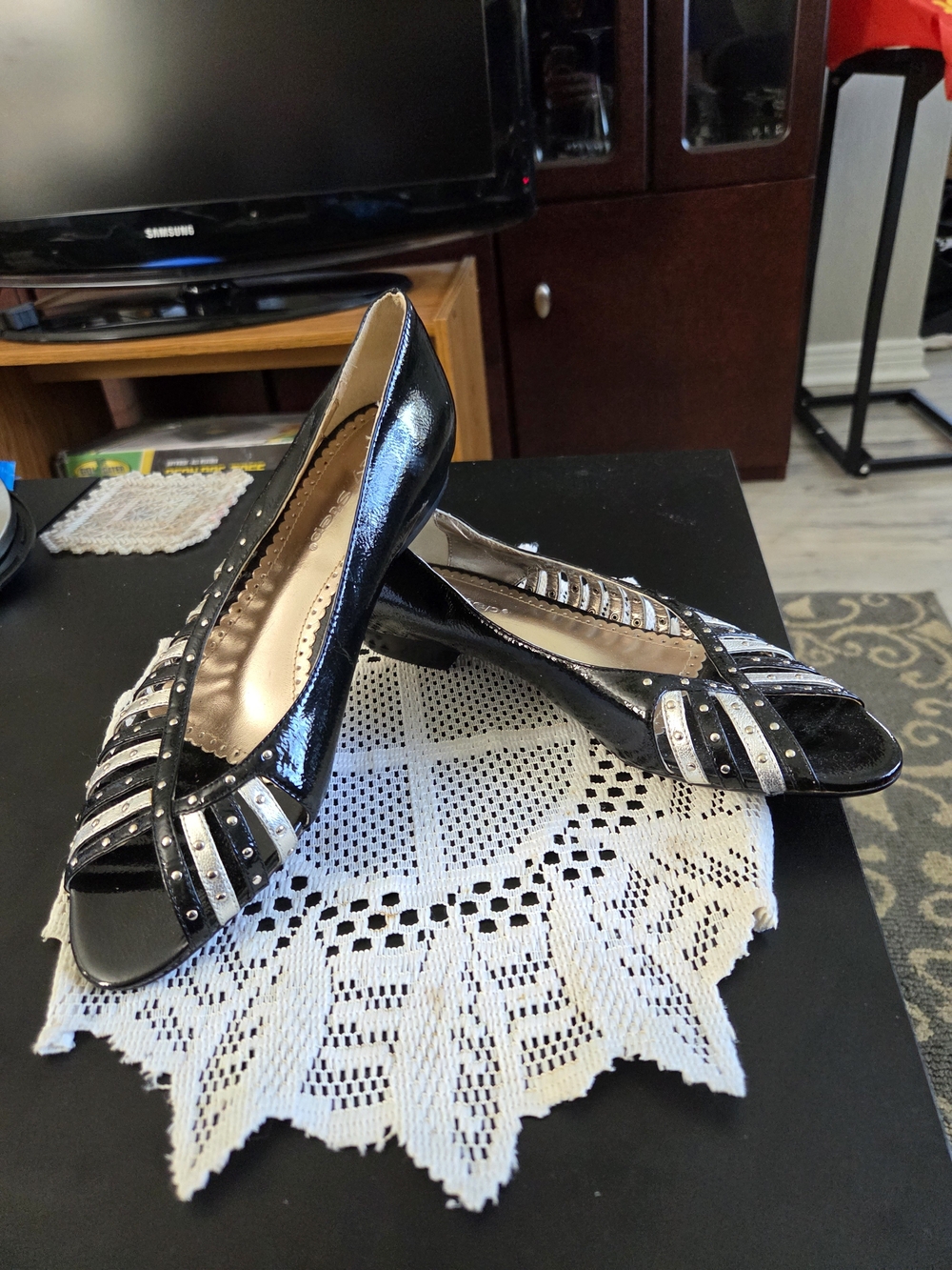 Black Patent Leather Peep-Toe Flats with Silver Accent Straps B N W O Tags.